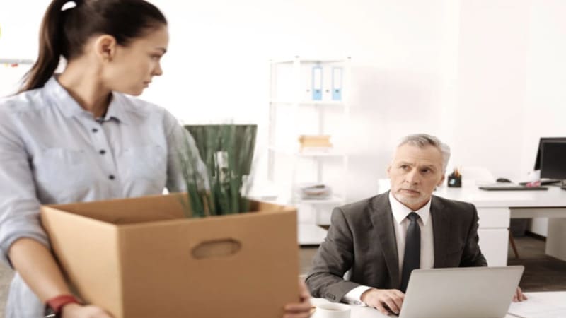 Điềm báo chi tiết từng trường hợp mơ bị đuổi việc